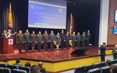 Imposición Medalla al Mérito Universitario