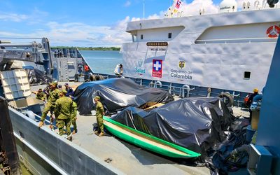 ARC “Bahía Colombia” transporta más de 130 toneladas de ayuda humanitaria